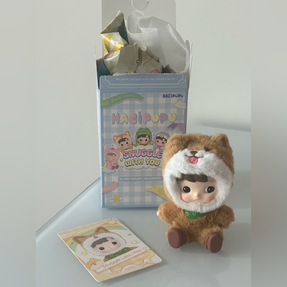 Hacipupu Snuggle with You Lucky Puppy Flocked Figurine Blind Box POP MART - Picture 1 of 6